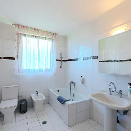 Pefko Apartament Glykadi