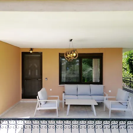 Apartament Pefko *