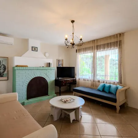 Pefko Apartament Glykadi