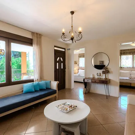 Pefko Apartament *